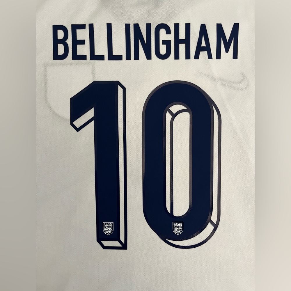 Bellingham #10 England 2024 Euro Jersey s-m Soccer - Picture 3 of 5